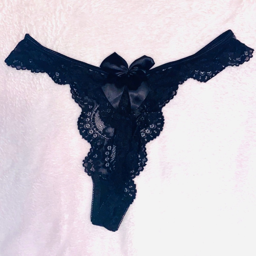 Black Bow Lace Mesh Thong